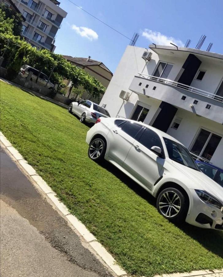 Md Apartments Ulcinj Esterno foto