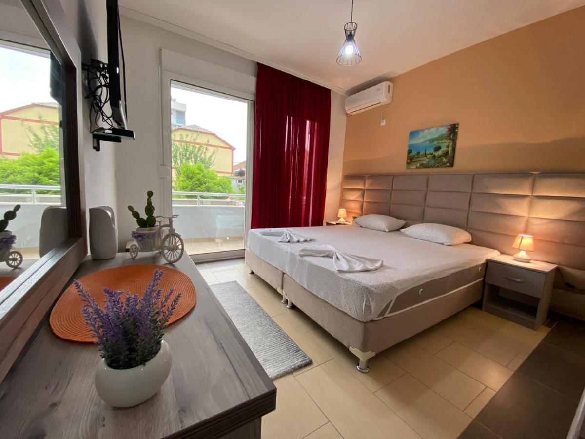 Md Apartments Ulcinj Esterno foto