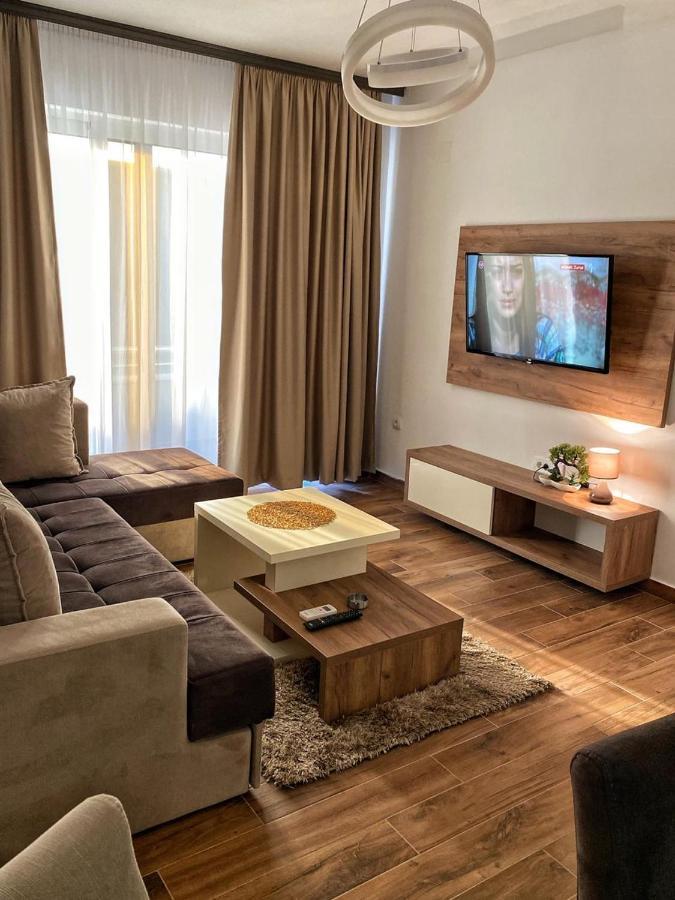 Md Apartments Ulcinj Esterno foto